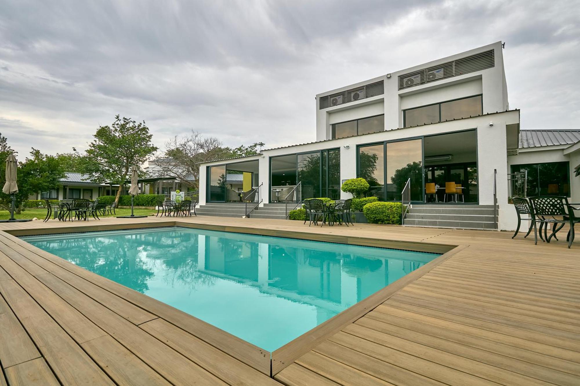 Travelodge Kasane Exterior photo